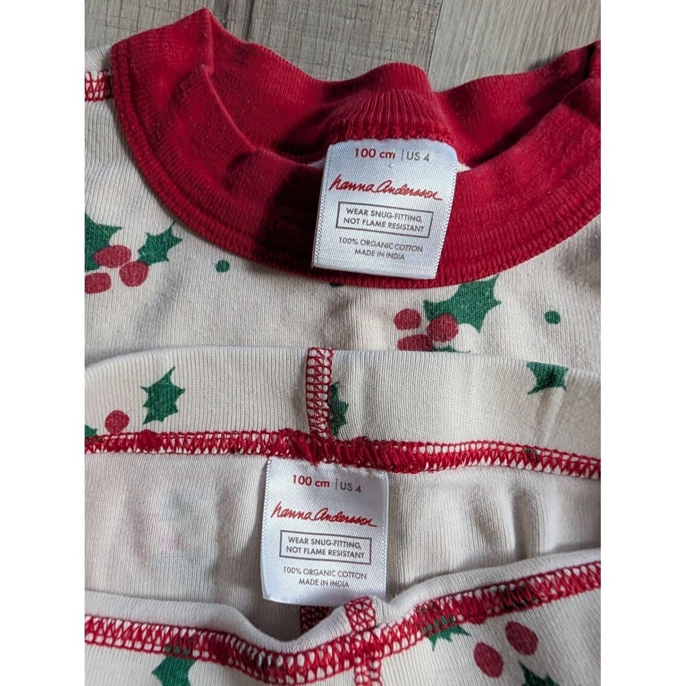 Hanna Andersson Mistletoe Holiday Pajamas, 4T (Z4) - Picture 2 of 4